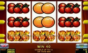 Ultra Hot™ deluxe free slot machine